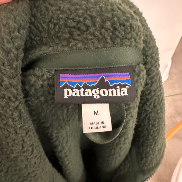 Patagonia Women's Better Sweater Oversized jacket, Torrey pines green, medium - Picture 4 of 4